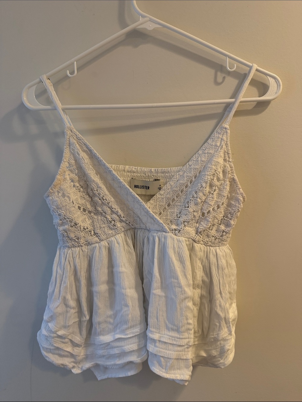 Hollister White Lace-Trim V-Neck Spaghetti Strap Camisole